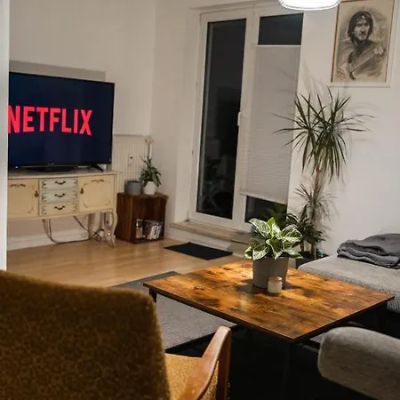 شقة Ruhiges Mit Grossem Balkon Und Stellplatz